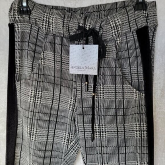 Angela Mara High Rise Slim Plaid Velvet Pants NWT Sz Small - Picture 11 of 13
